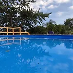 ベッド・アンド・ブレックファスト Feluchia Tra Il Mare E Il Vulcano