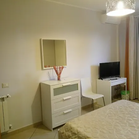 Feluchia Tra Il Mare E Il Vulcano Bed & Breakfast Acireale