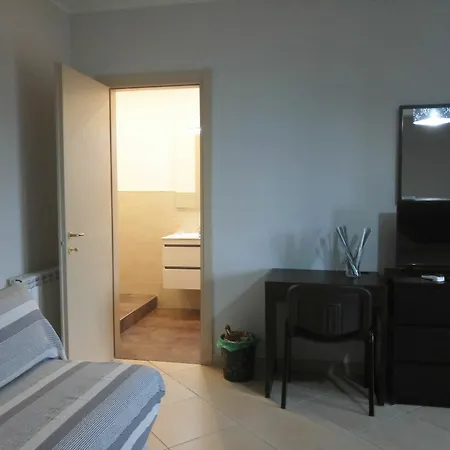 Frühstückspension Feluchia Tra Il Mare E Il Vulcano 4*