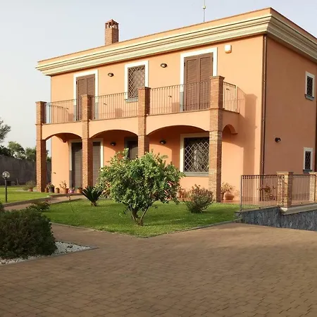 Feluchia Tra Il Mare E Il Vulcano 2* Acireale