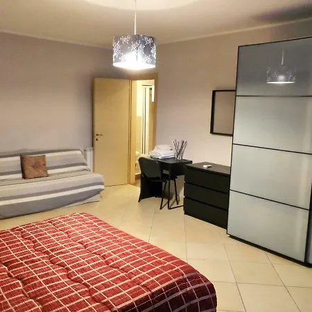 Feluchia Tra Il Mare E Il Vulcano Bed & Breakfast 2*