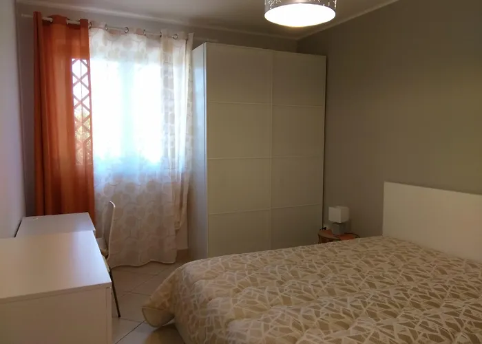 Feluchia Tra Il Mare E Il Vulcano לינה וארוחת בוקר