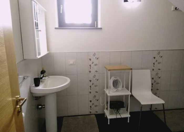 לינה וארוחת בוקר Feluchia Tra Il Mare E Il Vulcano אסראלה