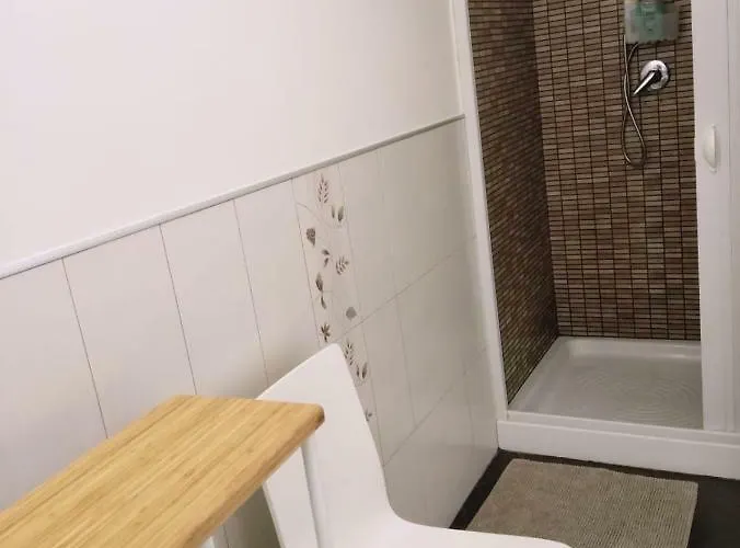 Feluchia Tra Il Mare E Il Vulcano לינה וארוחת בוקר אסראלה